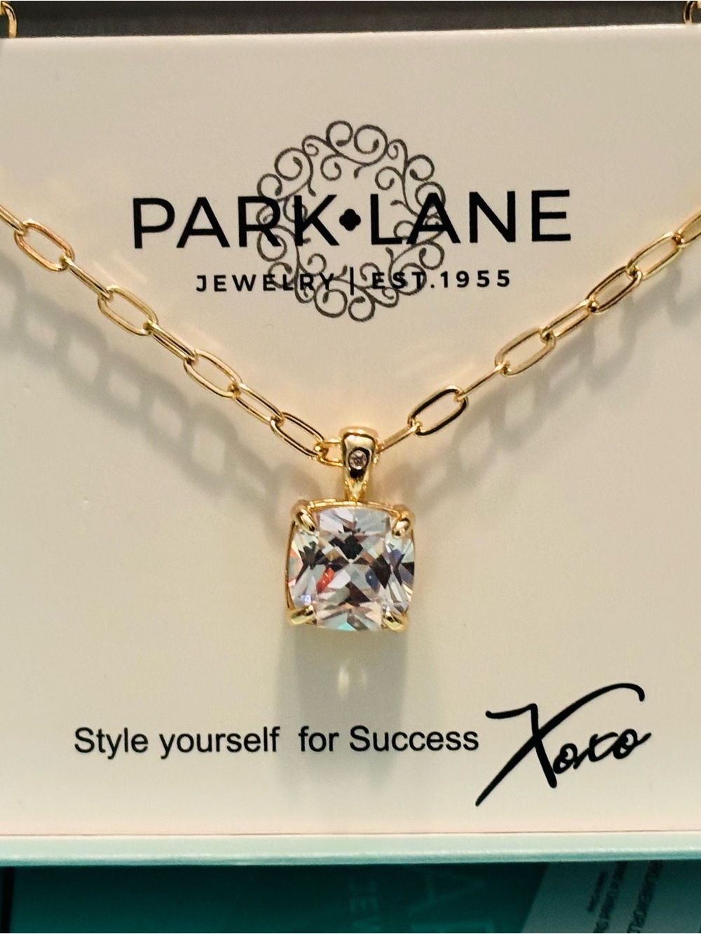 Park Lane - Veil Necklace